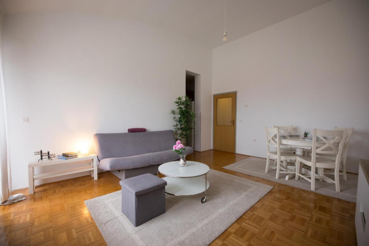 شقة أوسييك  في Apartman Ana المظهر الخارجي الصورة