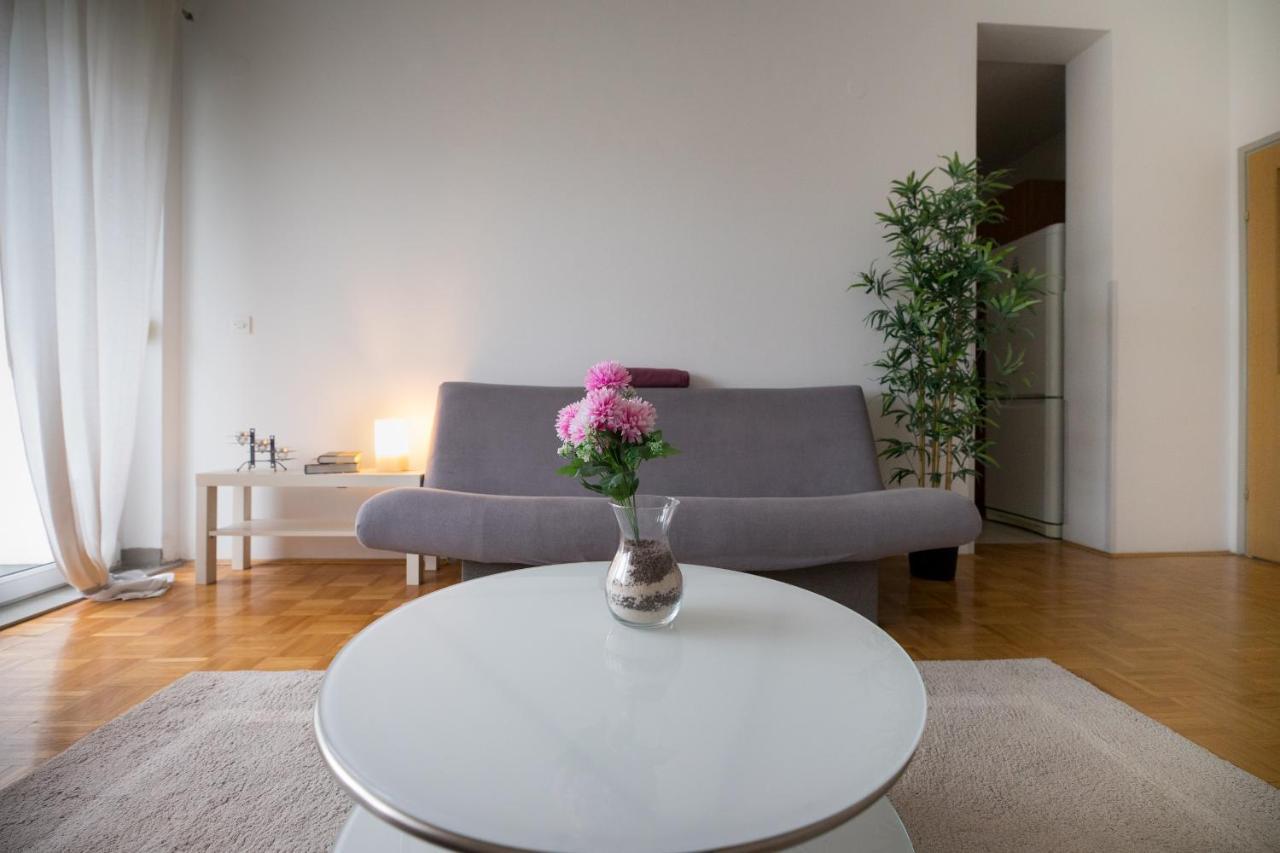 شقة أوسييك  في Apartman Ana المظهر الخارجي الصورة